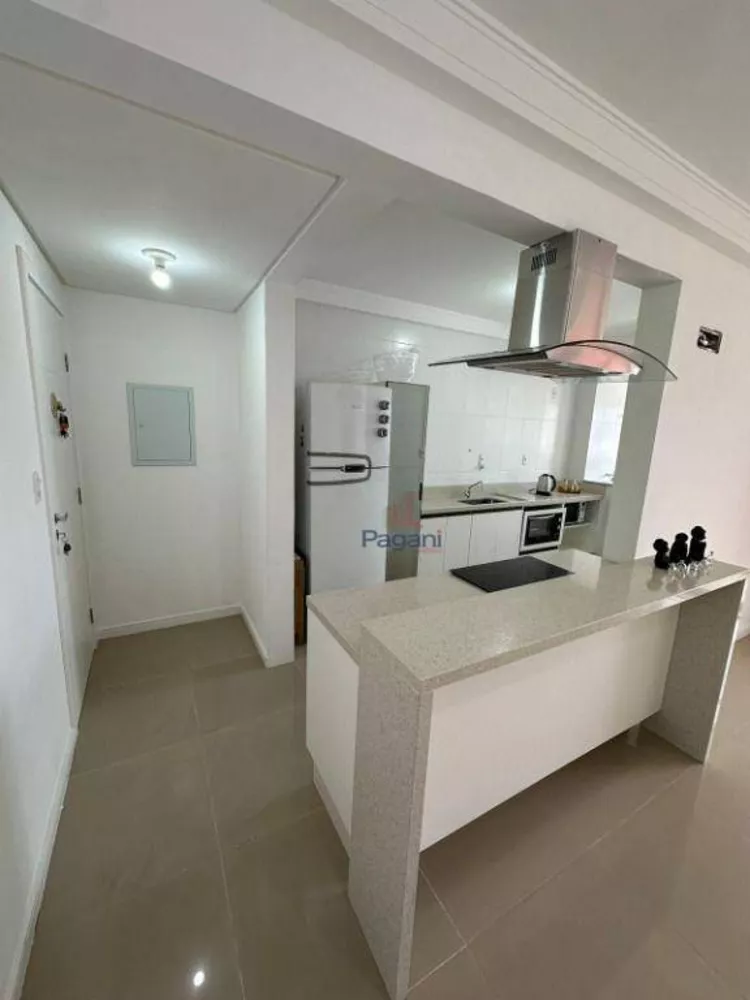 Apartamento à venda e aluguel com 3 quartos, 83m² - Foto 1