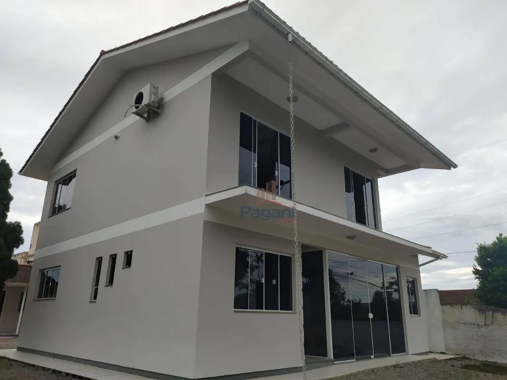 Casa, 3 quartos, 143 m² - Foto 2