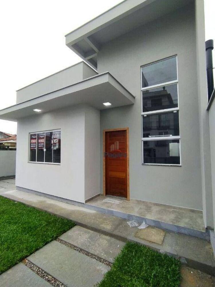Casa à venda e aluguel com 3 quartos, 92m² - Foto 1