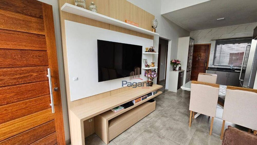 Casa à venda e aluguel com 3 quartos, 92m² - Foto 3