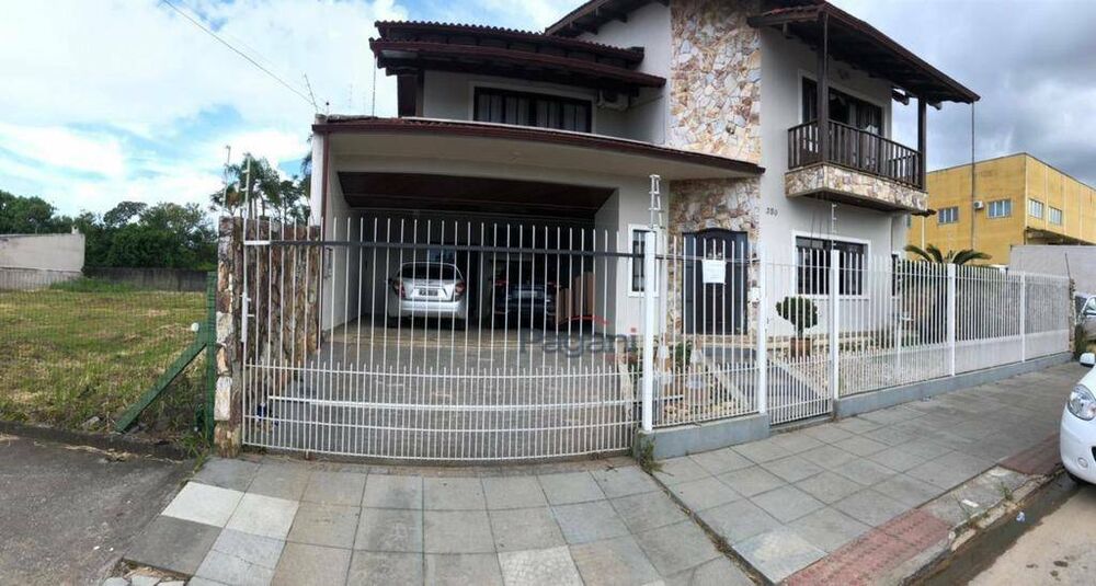 Casa, 4 quartos, 450 m² - Foto 2