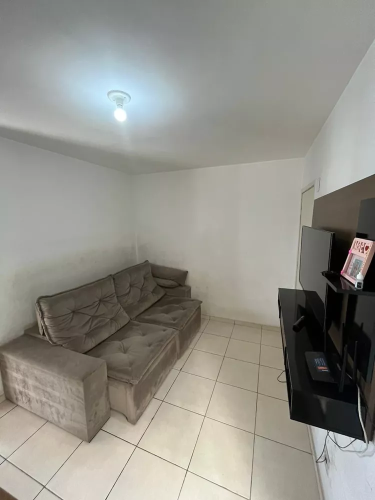 Apartamento à venda com 2 quartos, 45m² - Foto 4