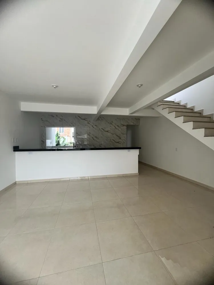 Casa, 3 quartos, 120 m² - Foto 2