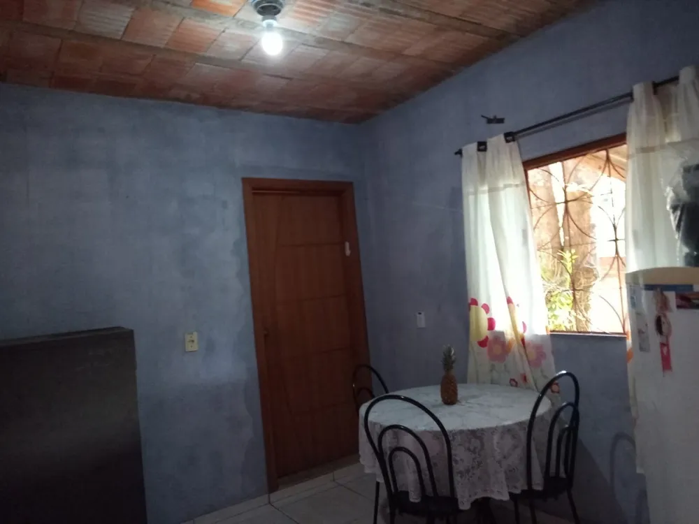 Casa, 2 quartos, 160 m² - Foto 1