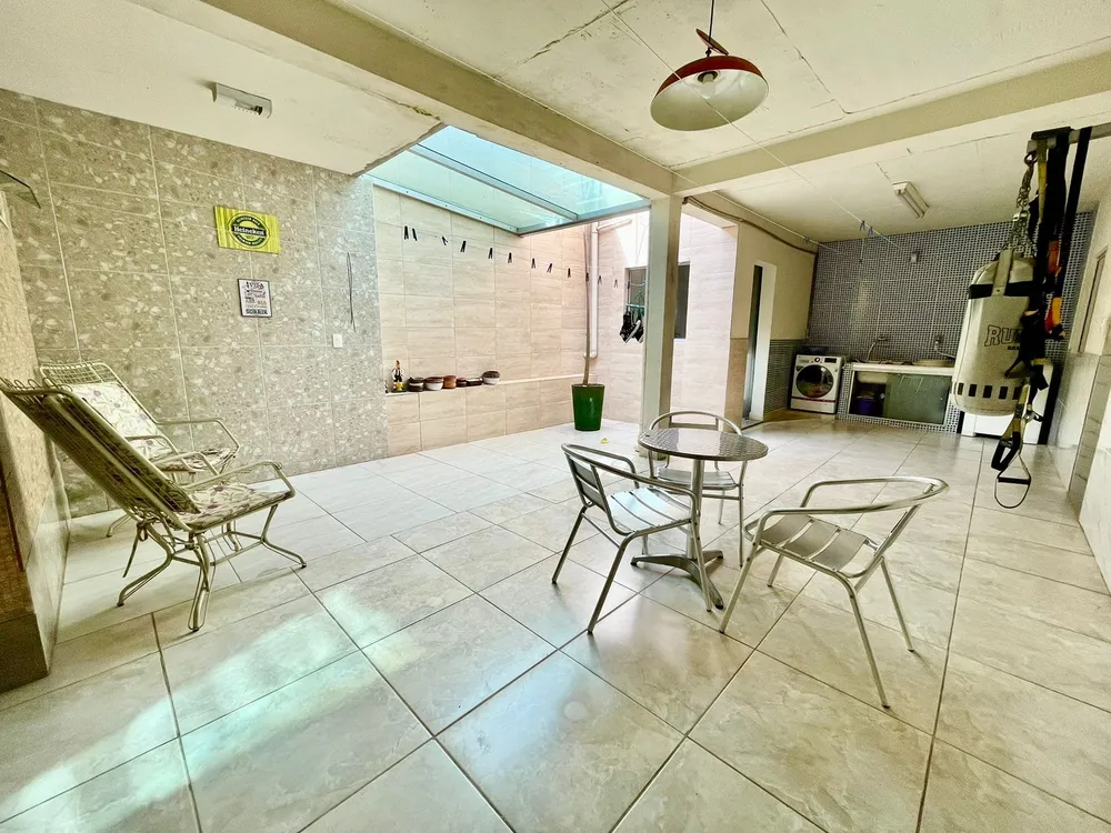 Casa, 3 quartos, 220 m² - Foto 7