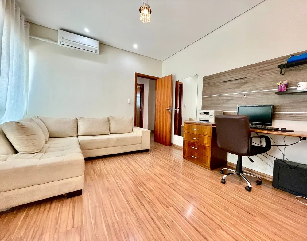 Casa, 3 quartos, 220 m² - Foto 3