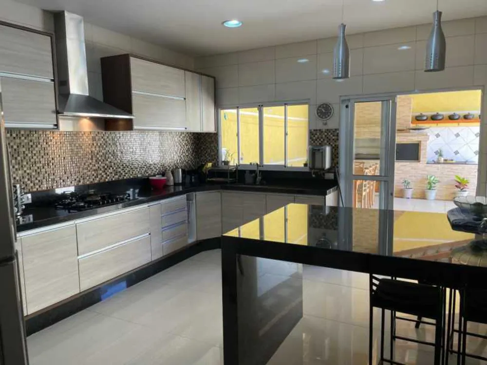 Casa, 3 quartos, 316 m² - Foto 20