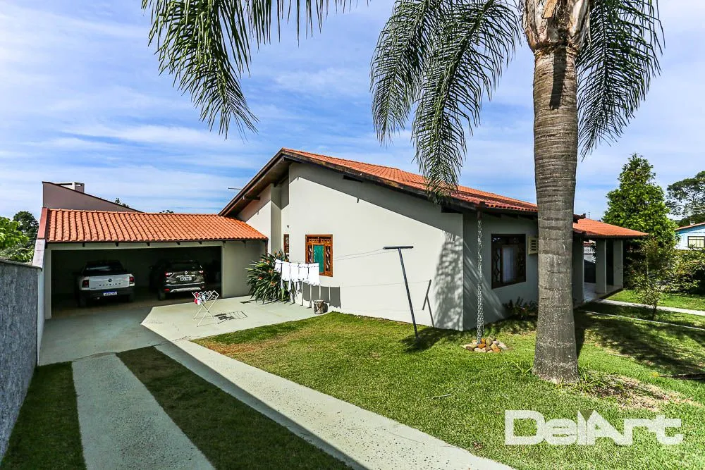 Casa, 3 quartos, 263 m² - Foto 1