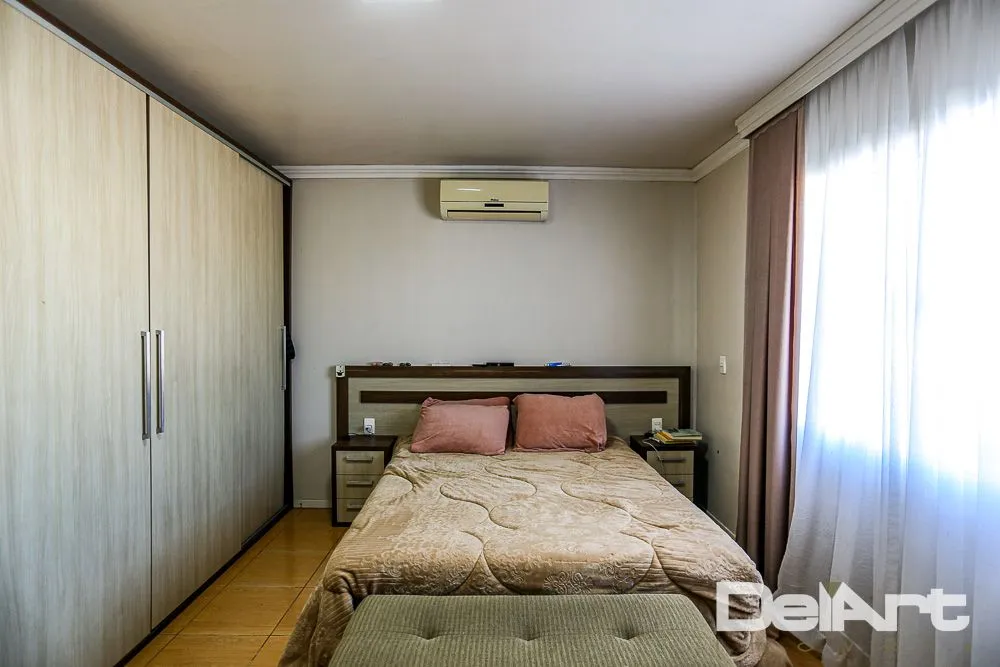 Casa, 3 quartos, 240 m² - Foto 3