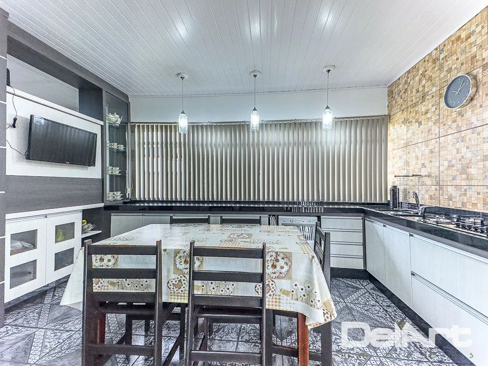 Casa, 5 quartos, 378 m² - Foto 2