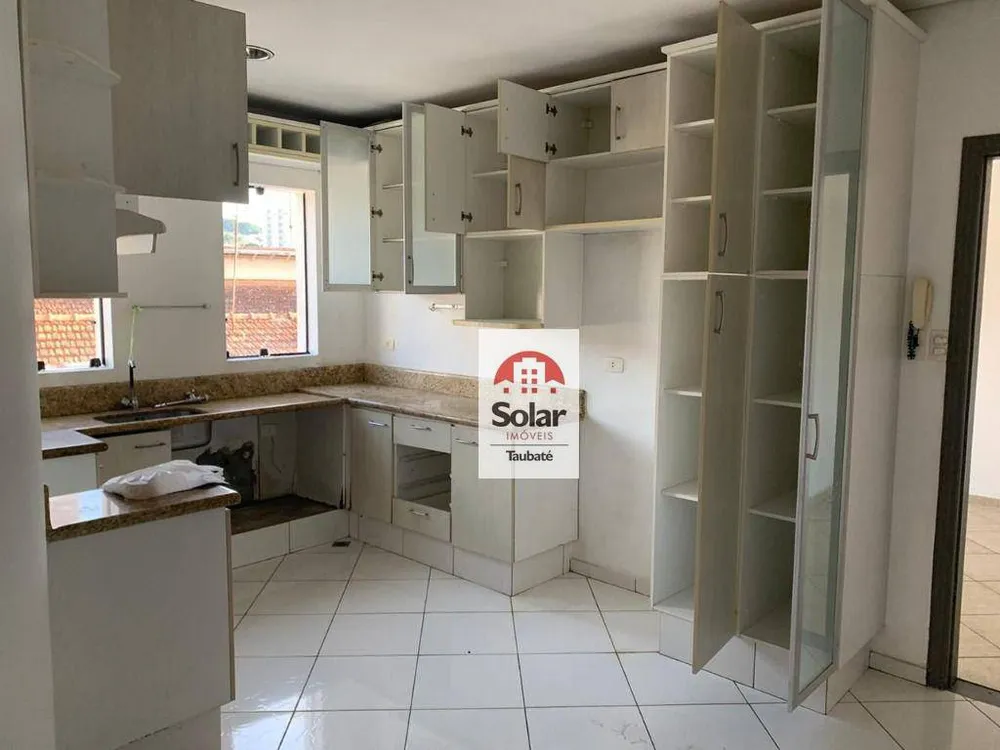 Casa, 3 quartos, 180 m² - Foto 2