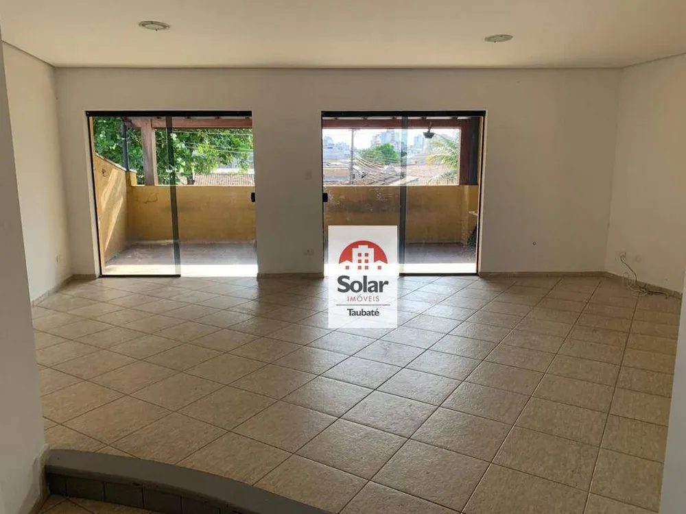 Casa, 3 quartos, 180 m² - Foto 1