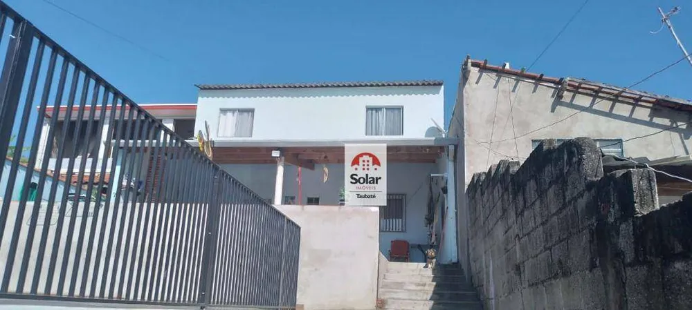 Casa, 3 quartos, 258 m² - Foto 1