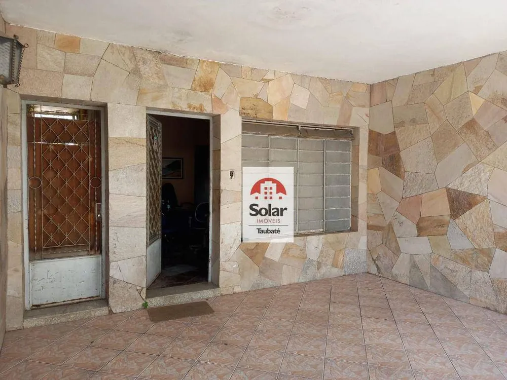 Casa, 4 quartos, 244 m² - Foto 2