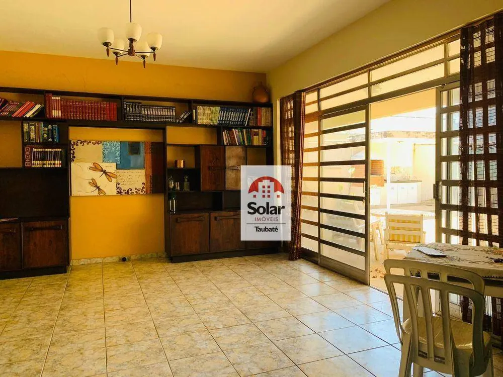 Casa, 3 quartos, 260 m² - Foto 3