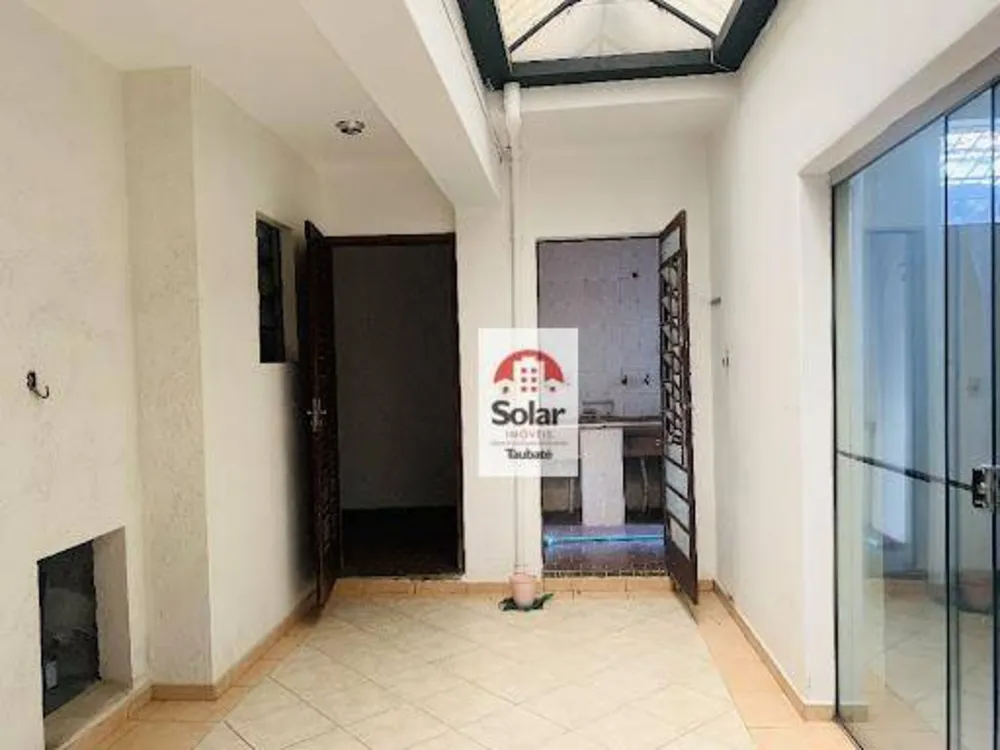 Casa, 3 quartos, 423 m² - Foto 1