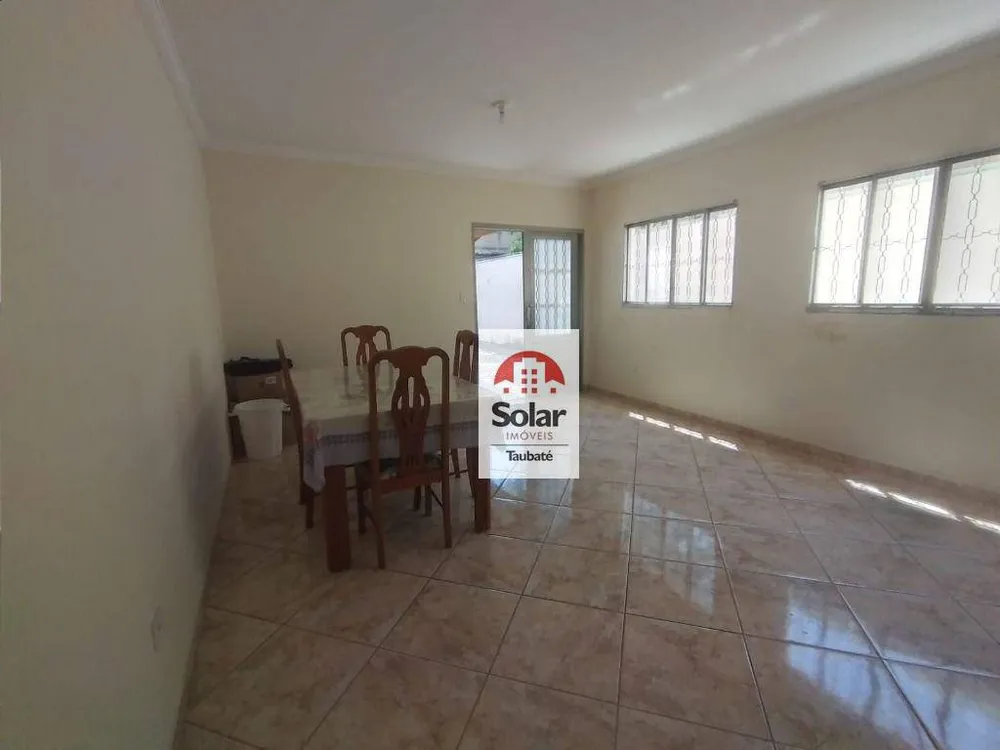 Casa, 3 quartos, 256 m² - Foto 3