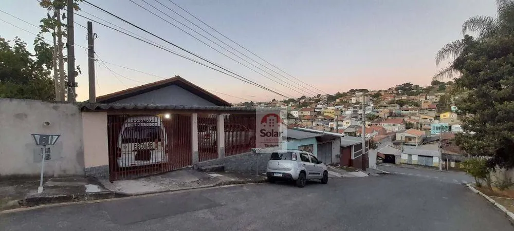 Casa, 3 quartos, 240 m² - Foto 2