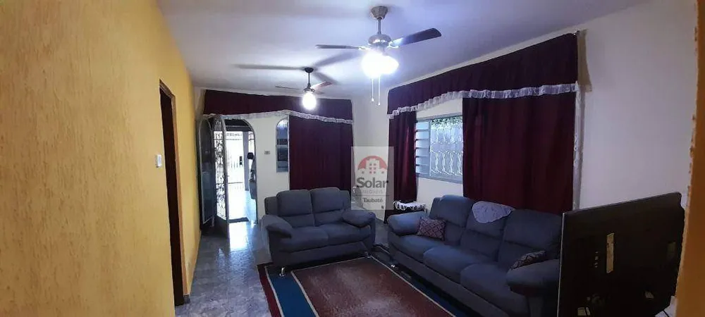 Casa, 3 quartos, 240 m² - Foto 3