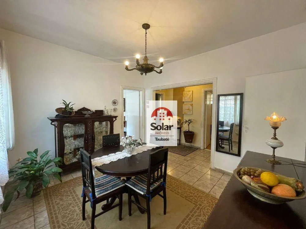 Casa, 3 quartos, 292 m² - Foto 1