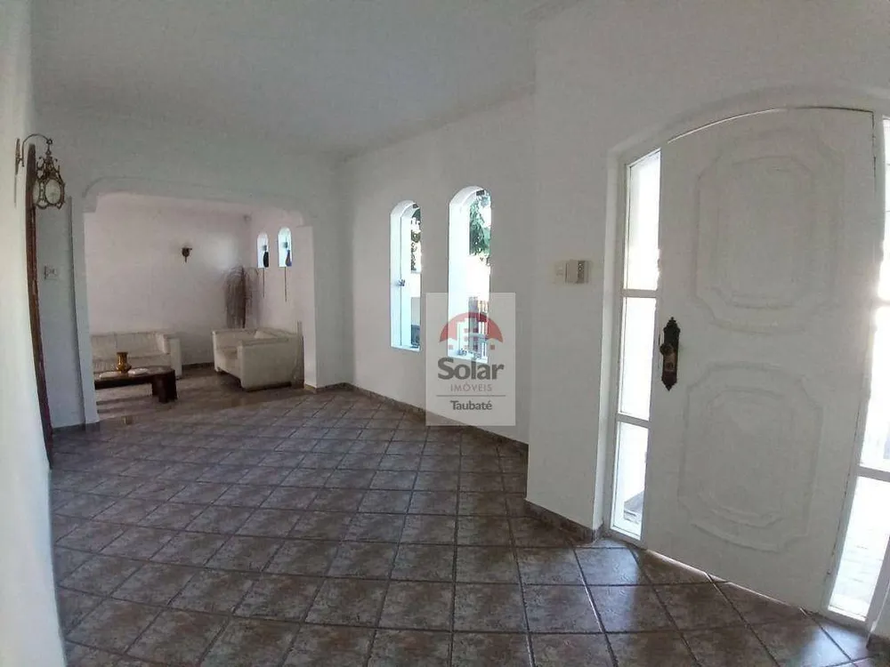 Casa, 3 quartos, 210 m² - Foto 2