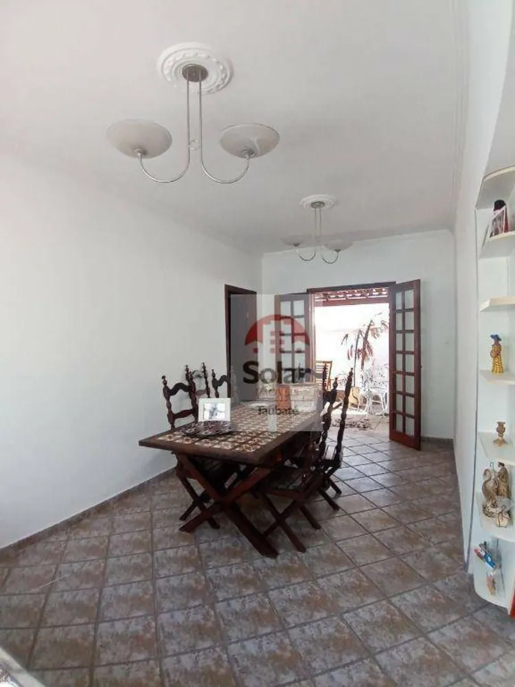 Casa, 3 quartos, 210 m² - Foto 3