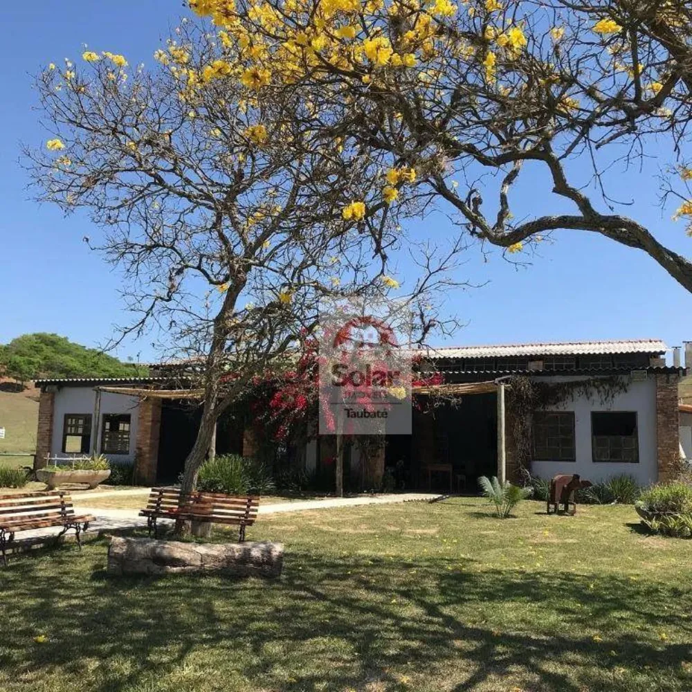 Sítio, 2 quartos, 6000 m² - Foto 1
