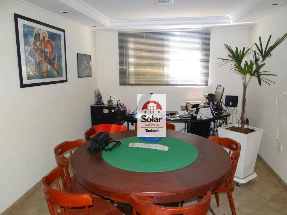 Casa, 3 quartos, 195 m² - Foto 3
