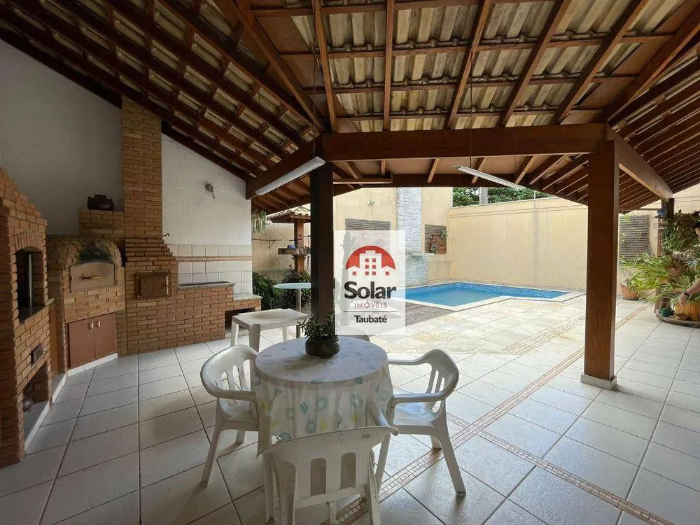 Casa, 4 quartos, 360 m² - Foto 2