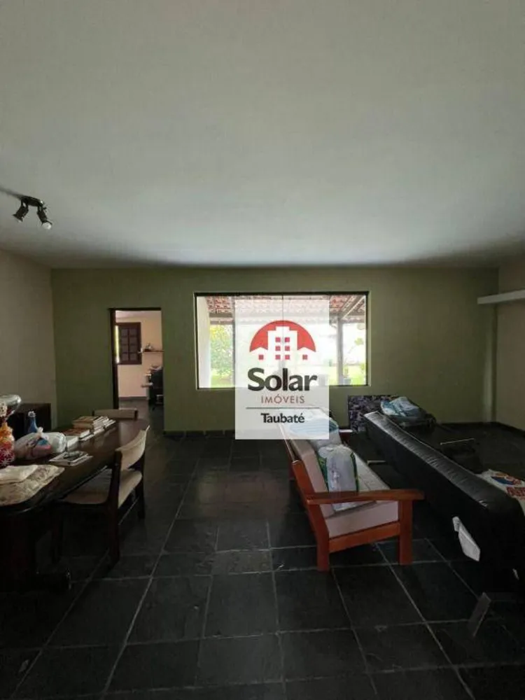 Casa, 5 quartos, 265 m² - Foto 2
