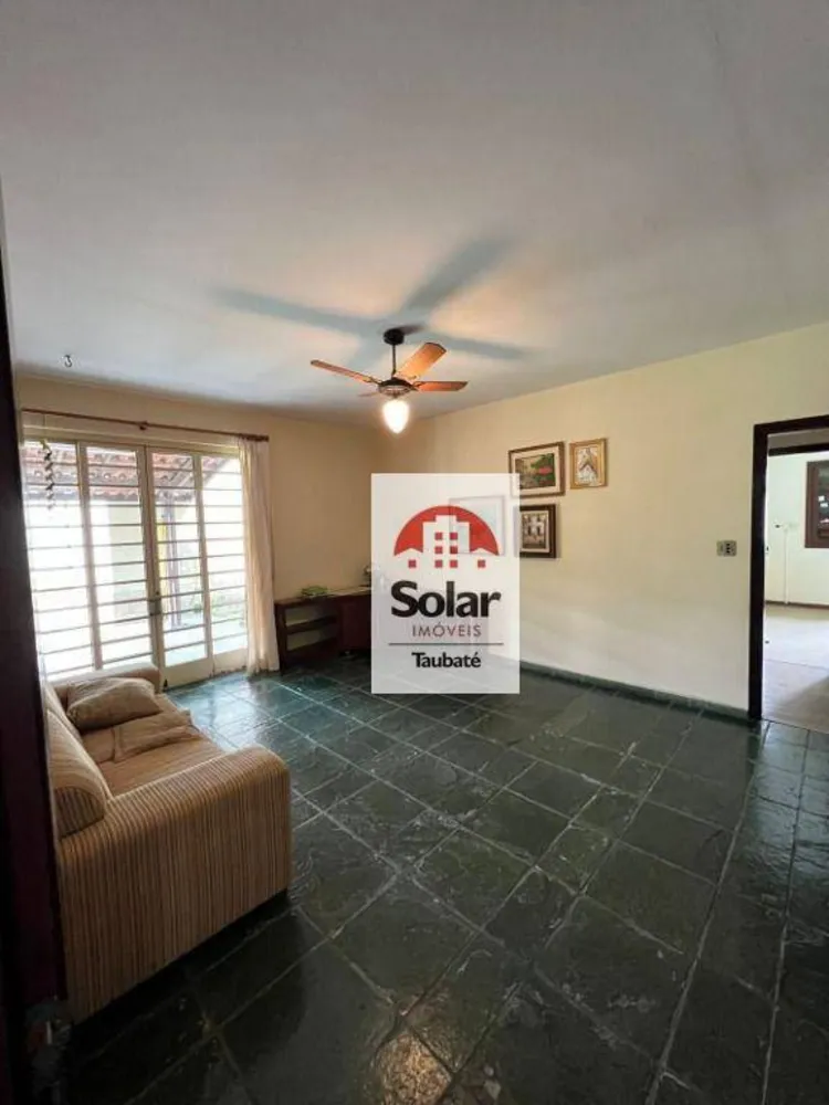 Casa, 5 quartos, 265 m² - Foto 1