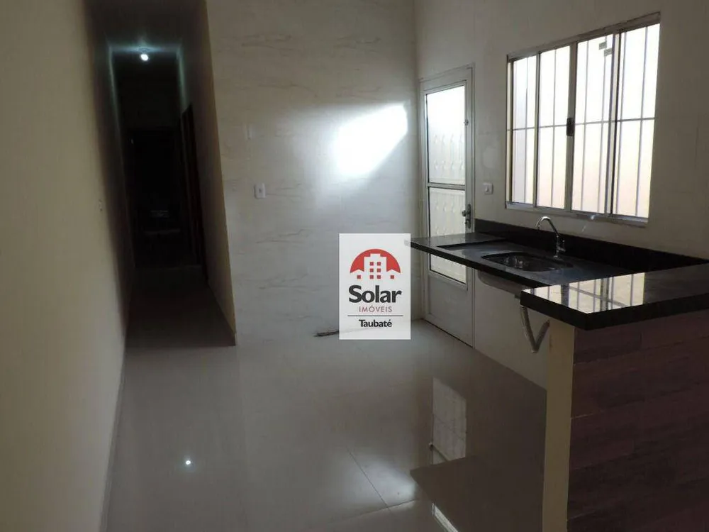 Casa, 3 quartos, 76 m² - Foto 2