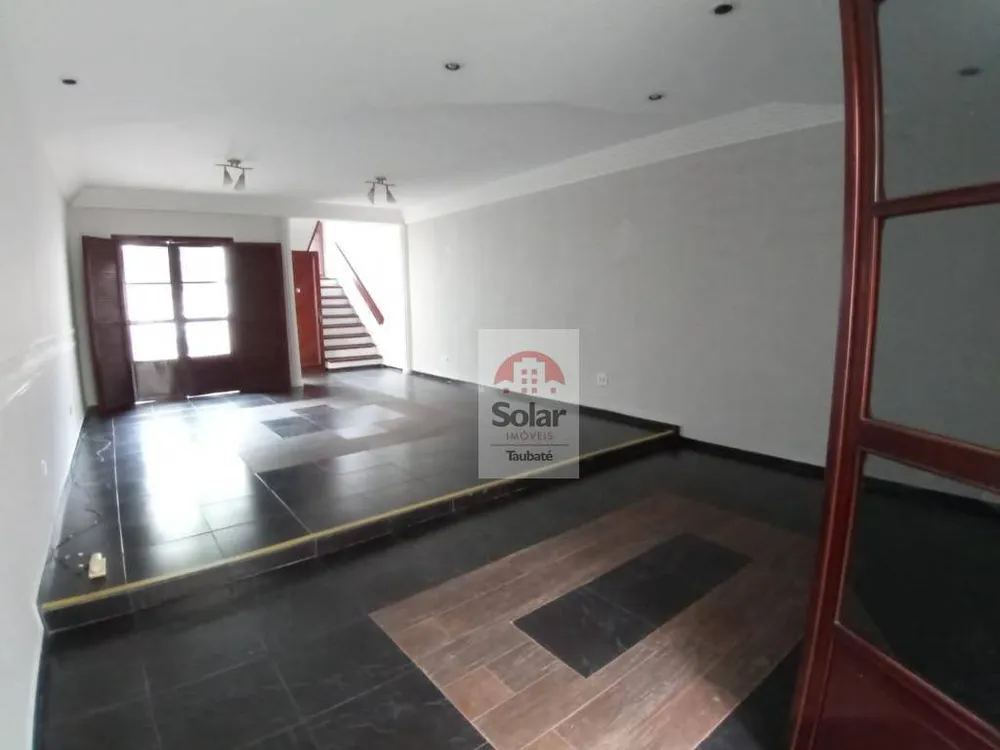 Casa, 4 quartos, 221 m² - Foto 4