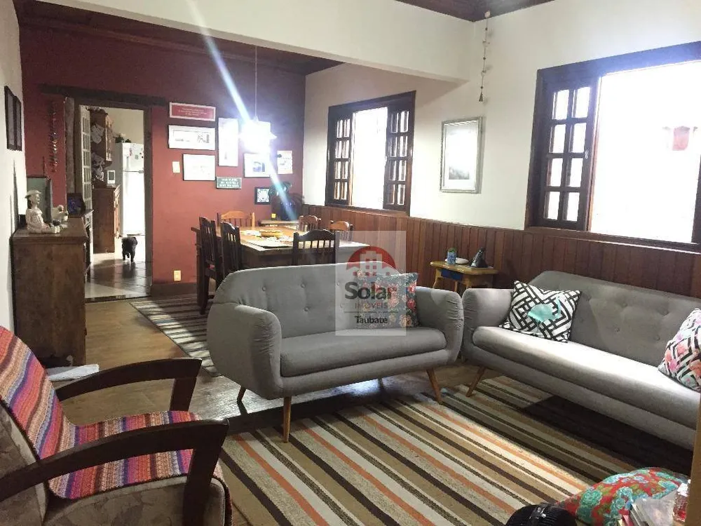 Casa, 3 quartos, 110 m² - Foto 1