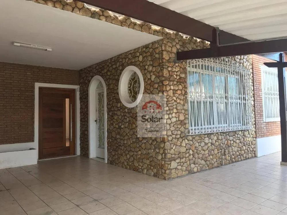 Casa, 3 quartos, 200 m² - Foto 4