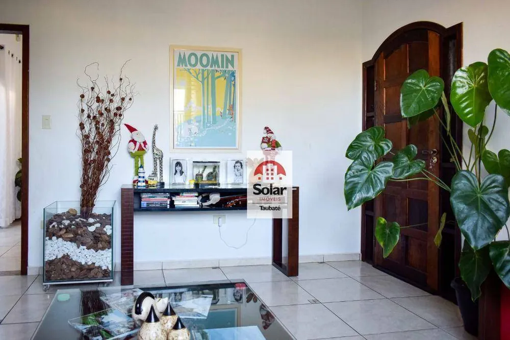 Casa, 3 quartos, 250 m² - Foto 3