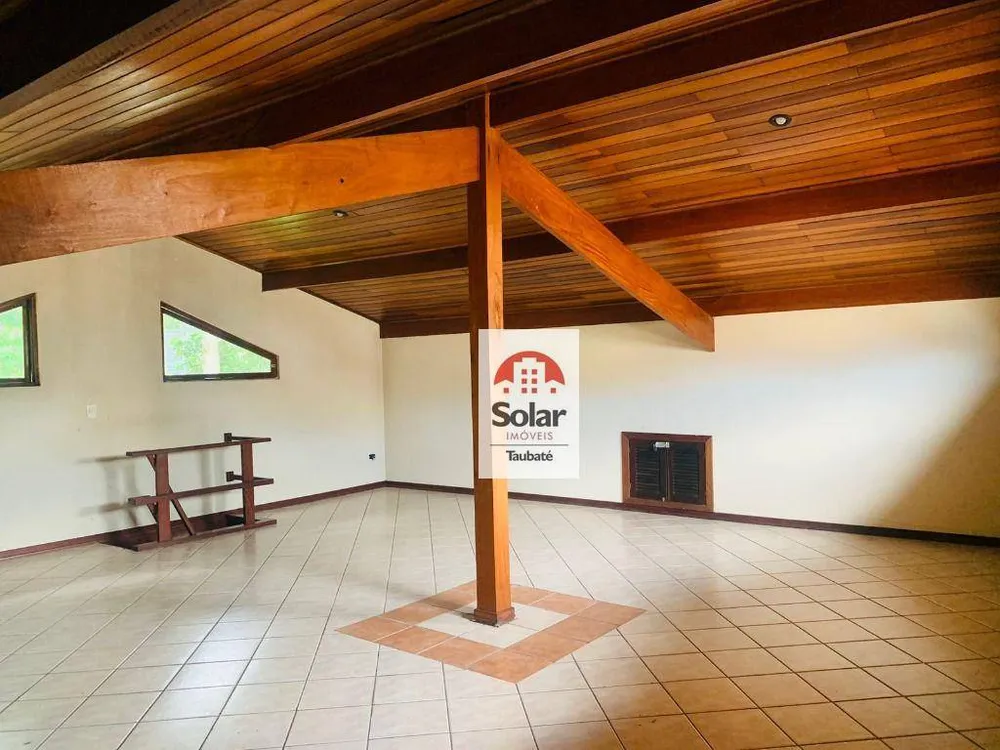 Casa, 3 quartos, 224 m² - Foto 4