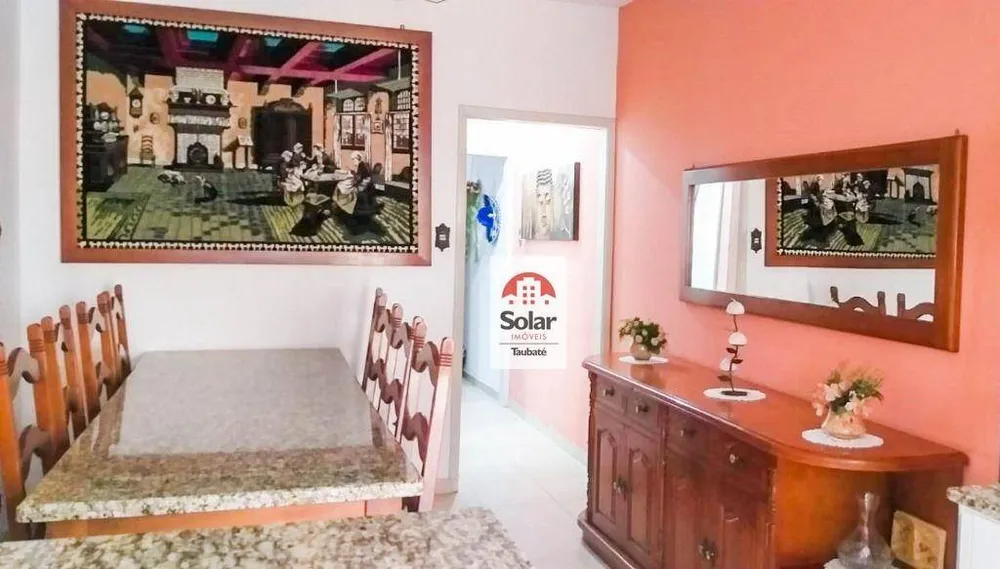 Casa, 3 quartos, 206 m² - Foto 2