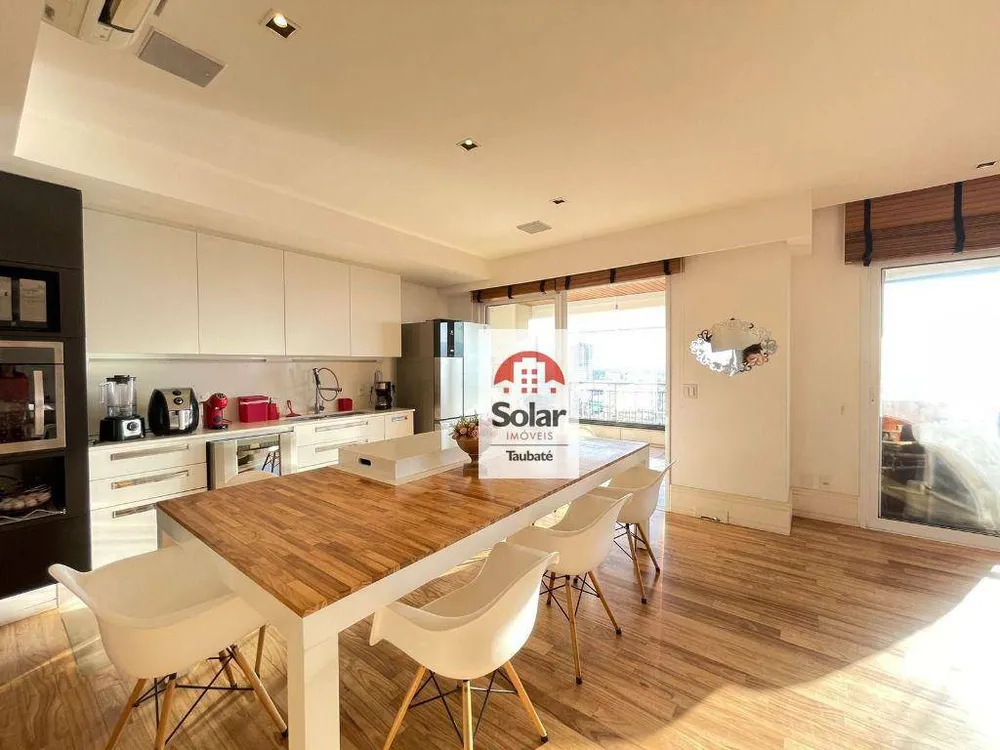 Apartamento, 4 quartos, 235 m² - Foto 4