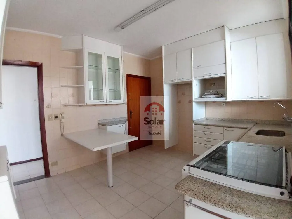 Apartamento, 3 quartos, 140 m² - Foto 4