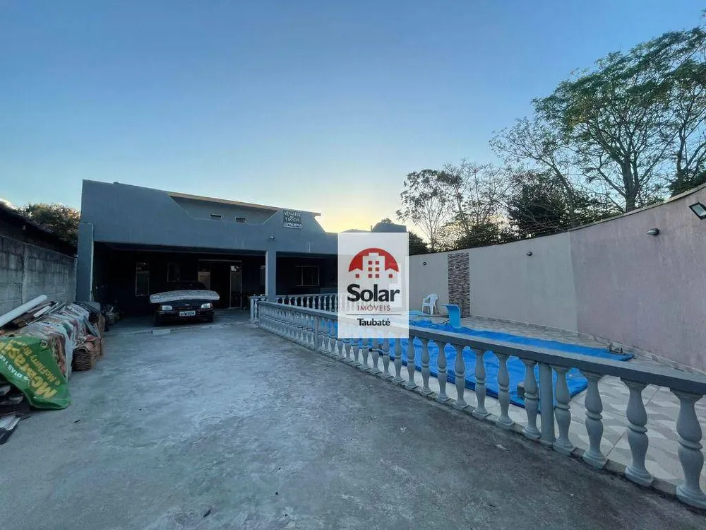 Casa, 4 quartos, 180 m² - Foto 1
