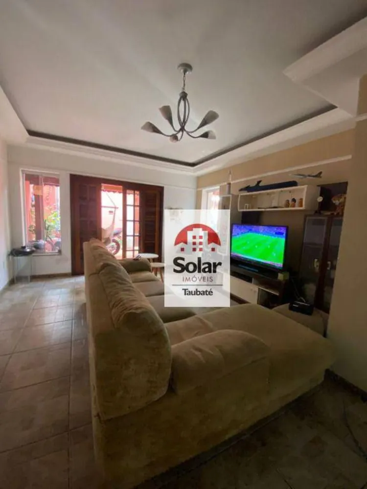 Casa, 5 quartos, 260 m² - Foto 2