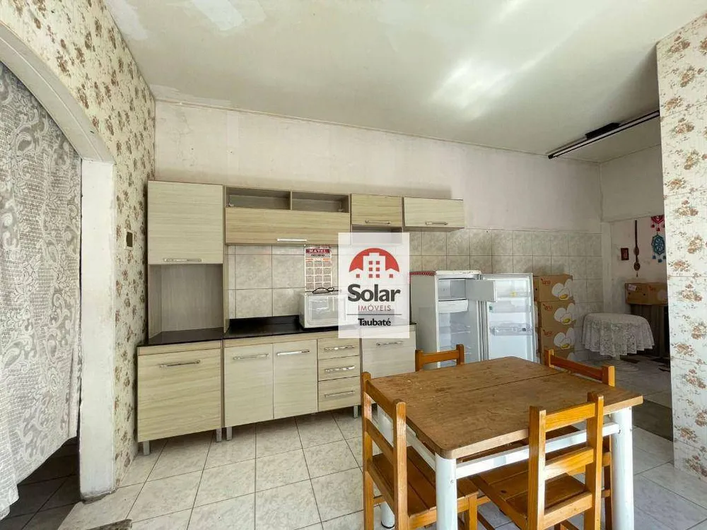 Casa, 4 quartos, 210 m² - Foto 4