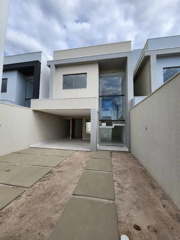Casa, 3 quartos, 172 m² - Foto 2