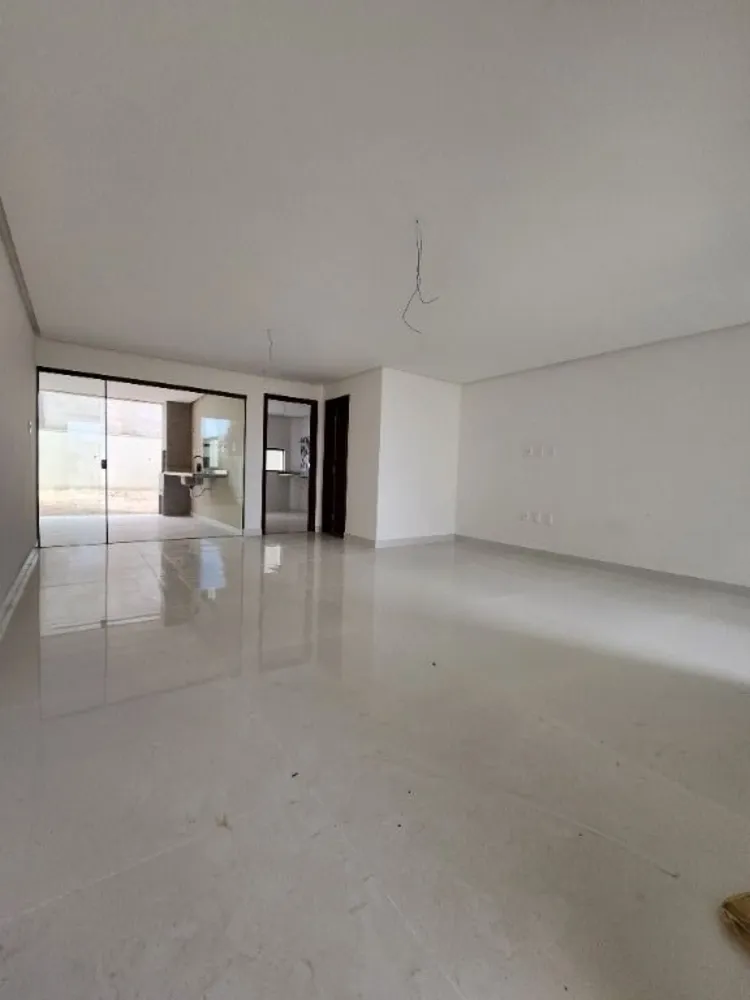 Casa, 3 quartos, 172 m² - Foto 4