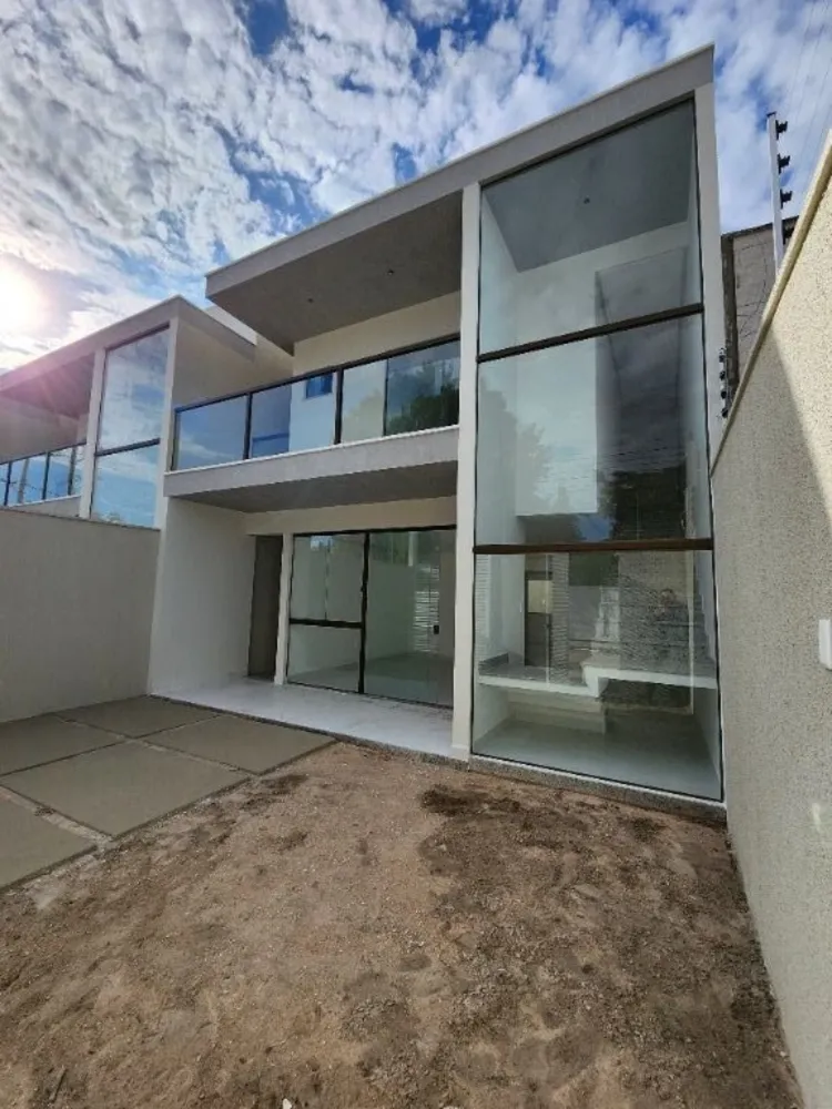 Casa, 4 quartos, 140 m² - Foto 1