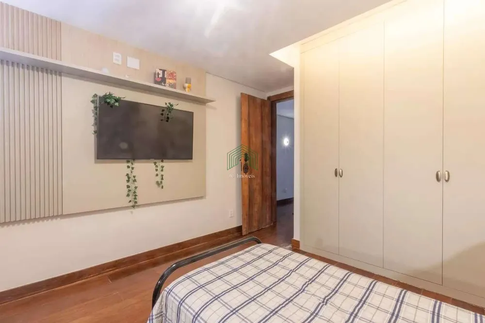 Casa, 5 quartos, 758 m² - Foto 3