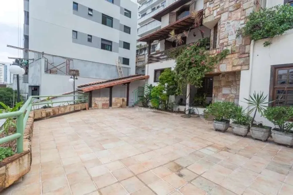 Casa, 5 quartos, 410 m² - Foto 4