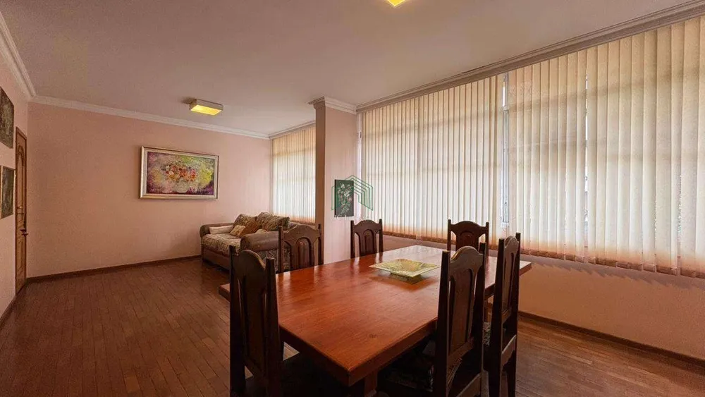 Apartamento, 4 quartos, 210 m² - Foto 1