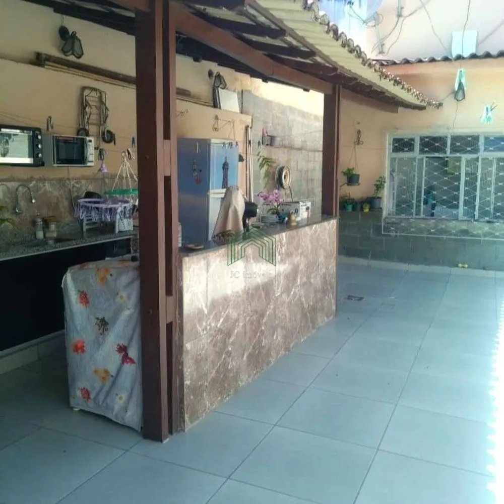 Casa, 3 quartos, 240 m² - Foto 1